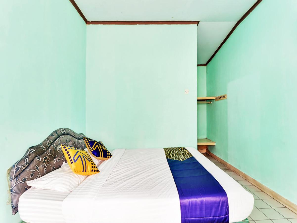 Spot On 90003 Villa Tawang Cianjur Exterior photo