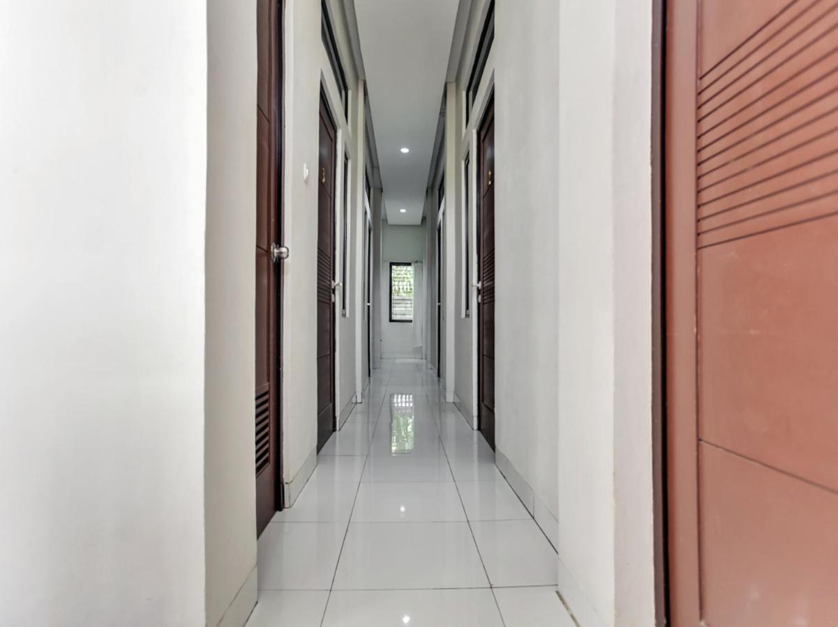 Spot On 90003 Villa Tawang Cianjur Exterior photo